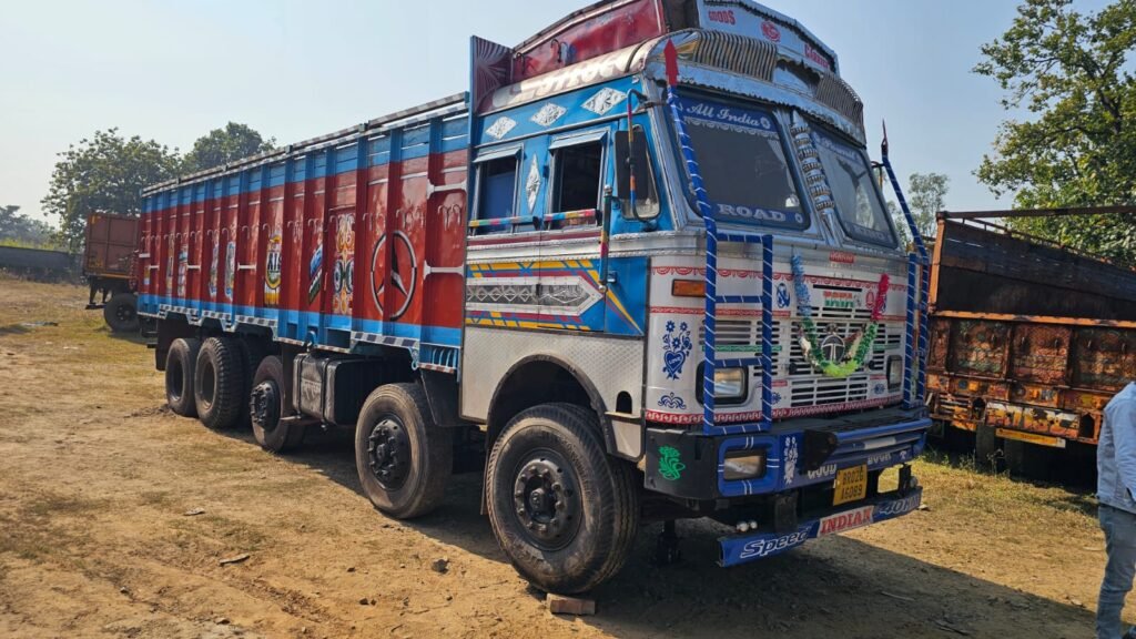 WhatsApp Image 2025-12-11 at 12.53.10_40e5be90