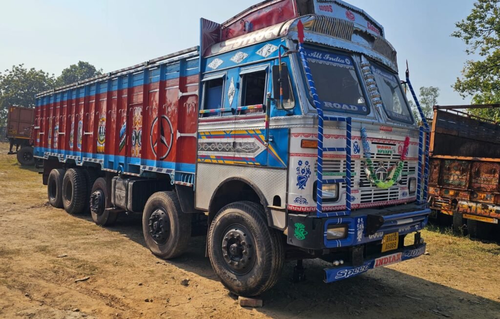 WhatsApp Image 2025-12-11 at 12.53.10_40e5be90